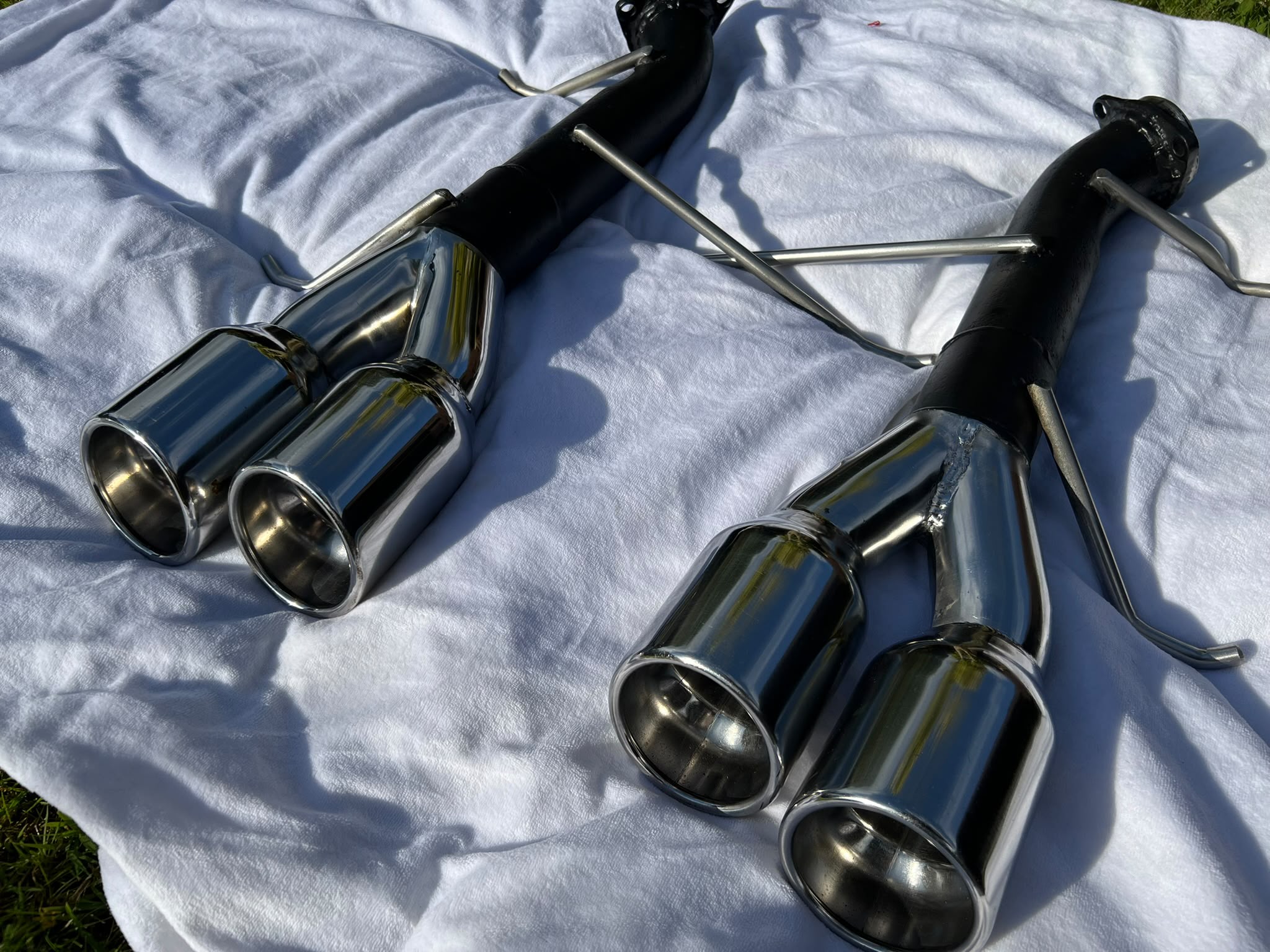 MASERATI 3200 Rear Silencer Back Box Exhaust Delete Tail Pipes (Refurbished). - Image 4